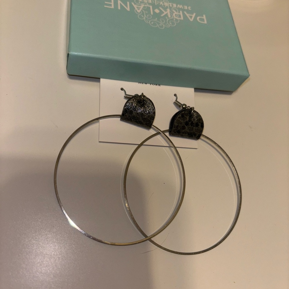 Elegant Silver Hoop Earrings